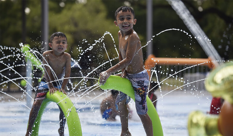 splash pad playground