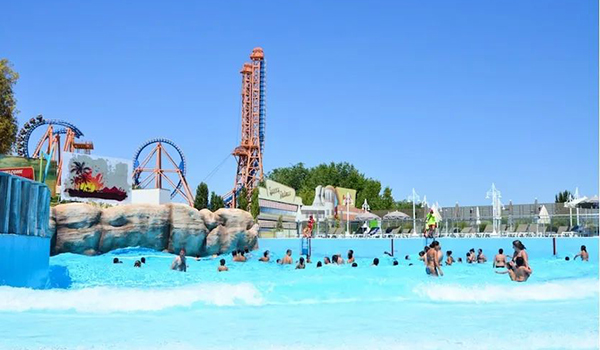 theme water park