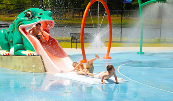 Spray & Splash Pads