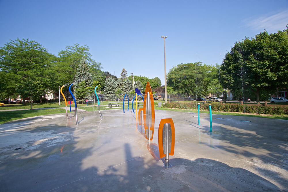 Surf Cannon Splash Pad